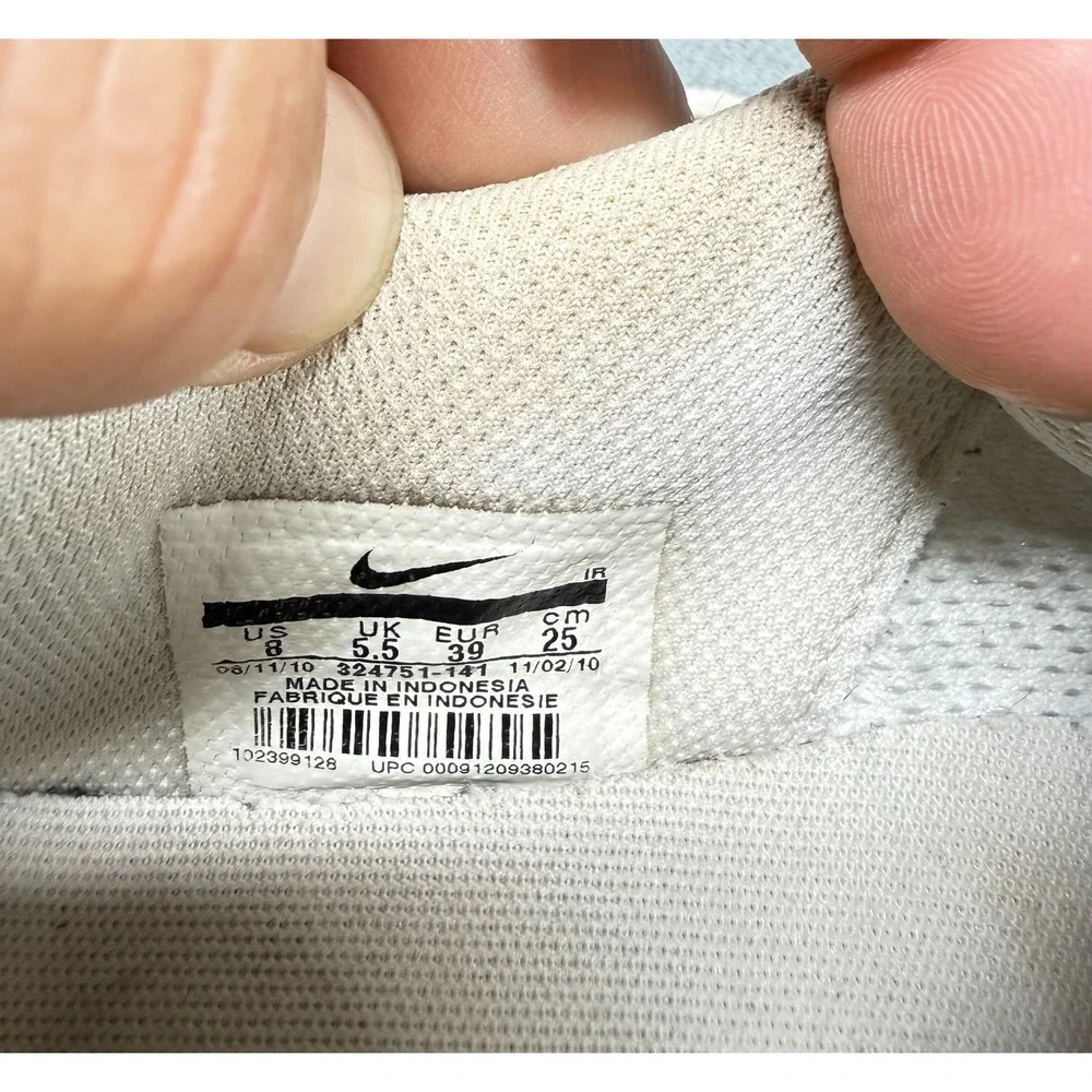 Nike Sneakers Womens 8 White Perforated Leather Lace Up Casual Shoes